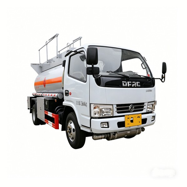 Cần bán xe tải chở nhiên liệu 4x2 HOWO Xe tải thùng dầu diesel 5000L