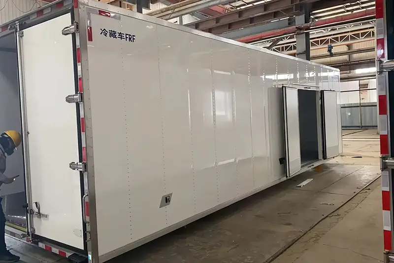 Thân xe tải đông lạnh