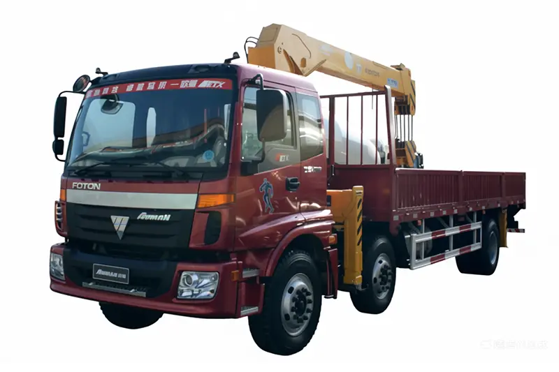 Xe tải có cần cẩu